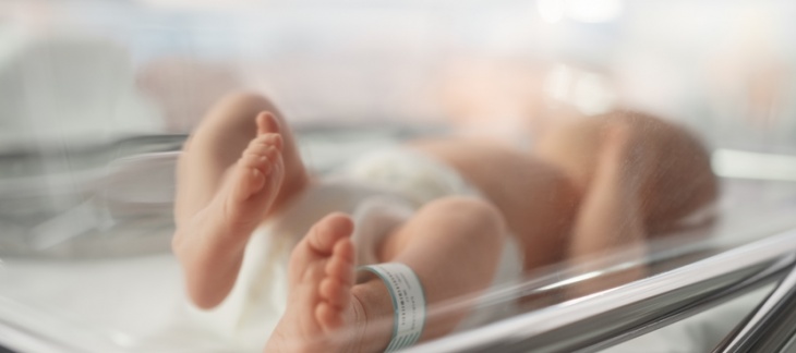 Neonato muore a 24 ore dalla nascita